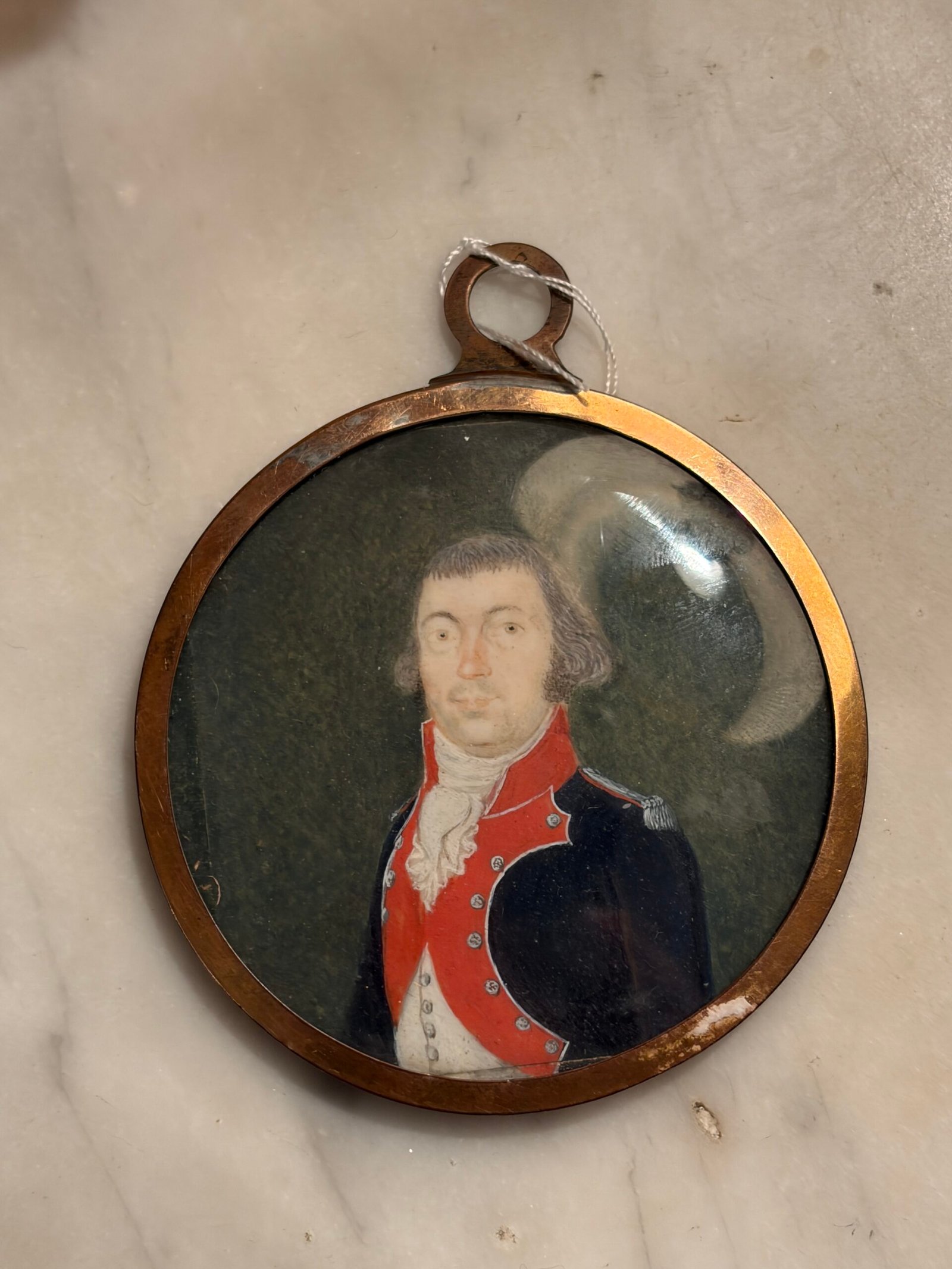 Miniature de portrait d'officier de la Garde Nationale ou de l'Infanterie de ligne, époque Révolutionnaire (vers 1792-1795).